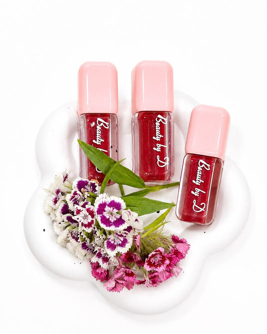 Red velvet Hydrating lip gloss